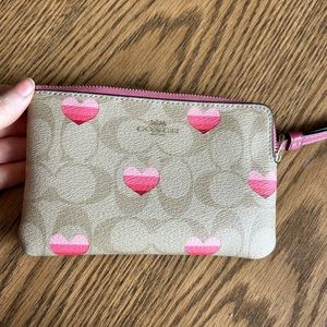 Coach wristlet wallet